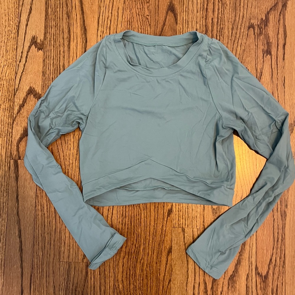 Alphalete Teal Long Sleeve Crop Top
